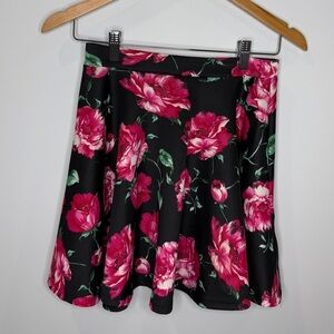 SJL Apparel Pink Black Floral Mini Skater Skirt (S)